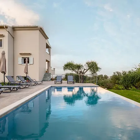 Avgi Villa & Avra House With Shared Pool By Filoxenia Villas