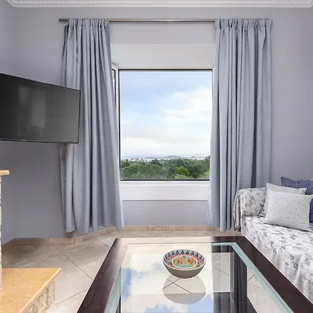 Case de vacanță Avgi - Avra House With Shared Pool By Filoxenia *