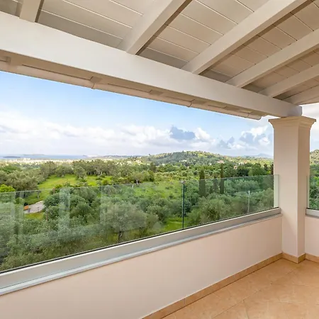 Feriehus Avgi - Avra House With Shared Pool By Filoxenia Corfu (city)