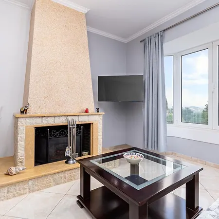 Avgi - Avra House With Shared Pool By Filoxenia Case de vacanță *