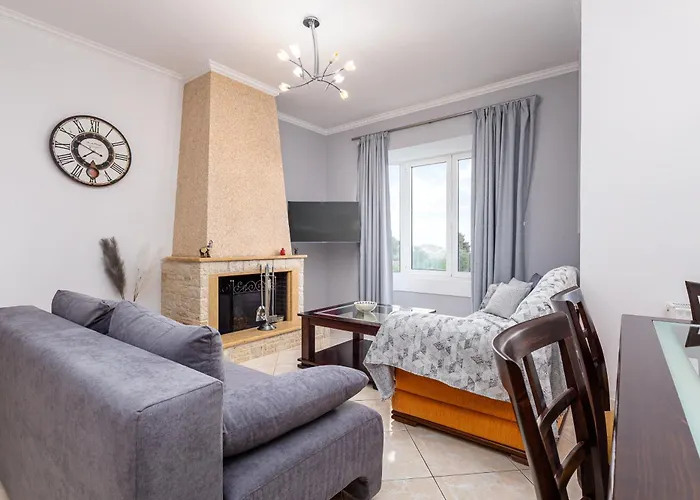 Avgi - Avra House With Shared Pool By Filoxenia