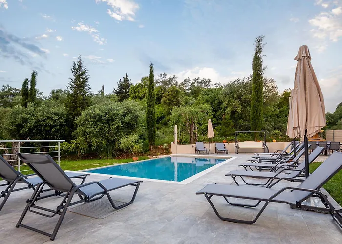 Σπίτι διακοπών Avgi - Avra House With Shared Pool By Filoxenia *