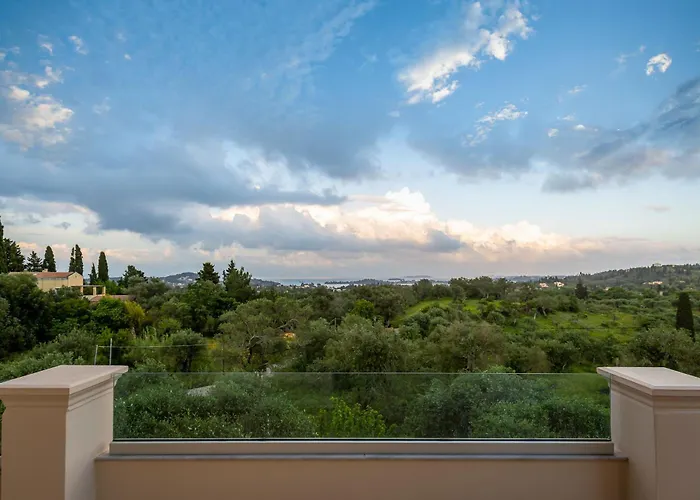 Avgi - Avra House With Shared Pool By Filoxenia * Γουβιά