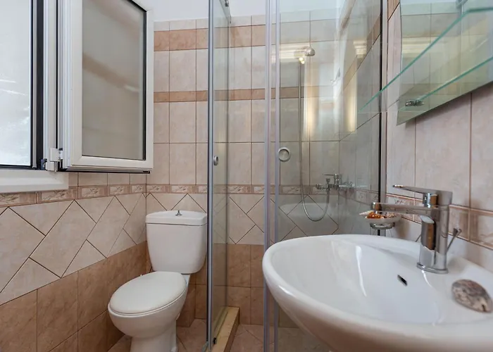 Avgi - Avra House With Shared Pool By Filoxenia Γουβιά