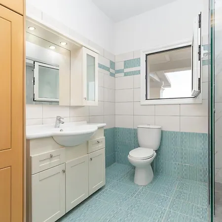 Avgi - Avra House With Shared Pool By Filoxenia *