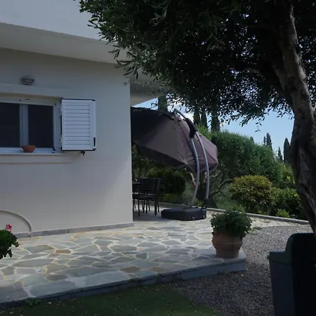 Avgi - Avra House With Shared Pool By Filoxenia Semesterbostad *