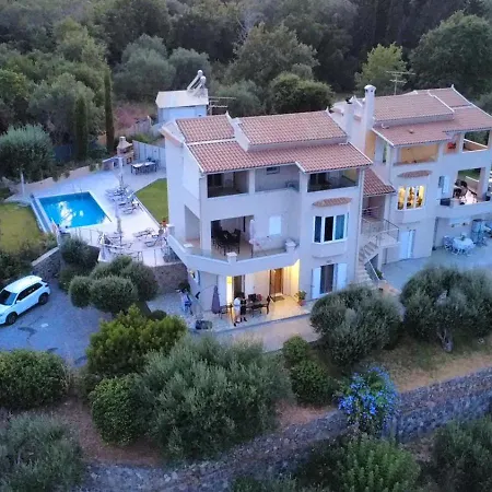 Avgi - Avra House With Shared Pool By Filoxenia Vakantiehuis Gouvia