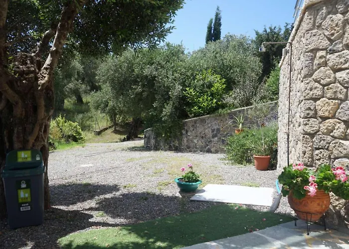 Avgi - Avra House With Shared Pool By Filoxenia Casa vacanze *