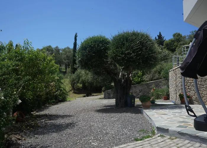 Avgi - Avra House With Shared Pool By Filoxenia Gouvia